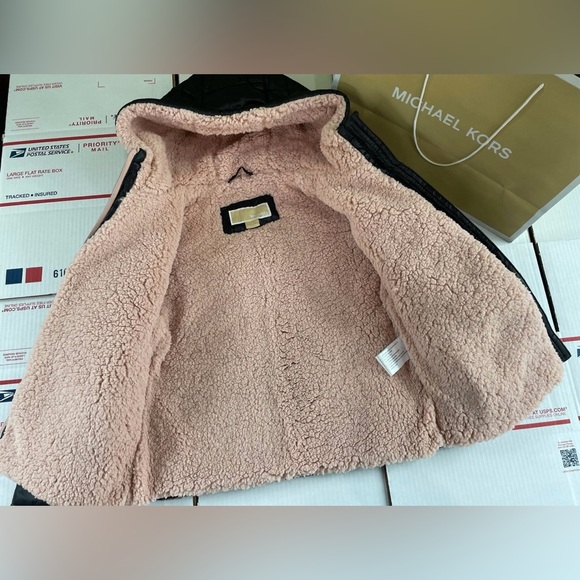 Girls Michael Kors Black Puffer Coat Winter Jacket 7/8 NWT - Picture 6 of 8